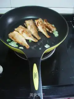 Make Jealous little yellowfish step 5