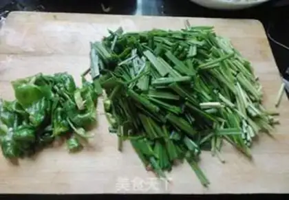 Make A green bean sprouts of cranberry step 0
