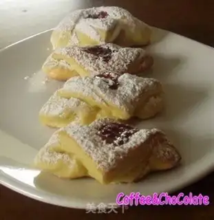 Make Danish pastry step 9