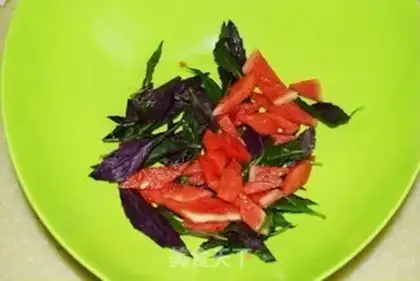 Make A watermelon with sunflower step 4