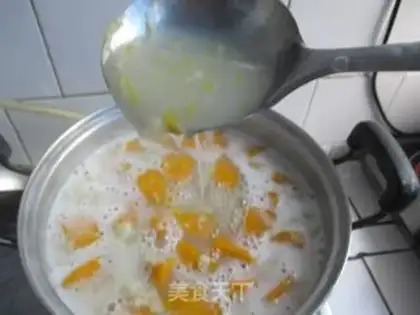 Make Pumpkin noodle soup step 14