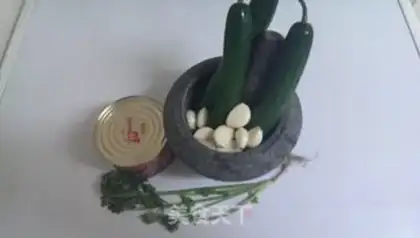 Make Lunch cucumber step 0