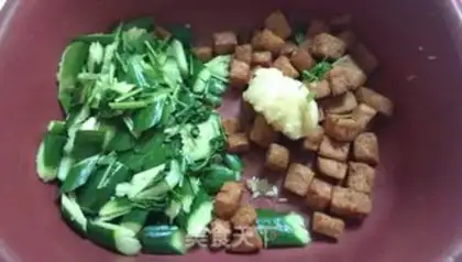 Make Lunch cucumber step 7