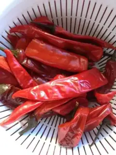 Make Shrimp and garlic pepper sauce step 0