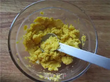Make ♪ Omelette ♪ step 1