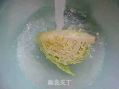 Make The cabbage is fried step 2