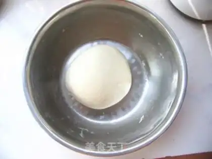 Make A bean-cracker step 1