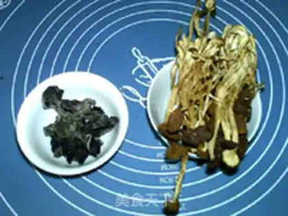 Make Tea, mushrooms, melon meatmeat step 0
