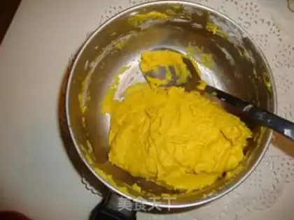 Make Pumpkin bean cake step 3