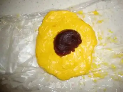 Make Pumpkin bean cake step 5