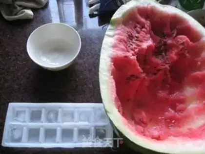 Make Watermelon cooler step 0
