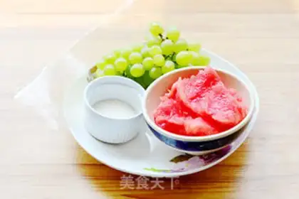 Make Watermelon green-leaved cup step 0