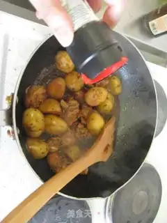 Make Potatoes with chicken legs step 13