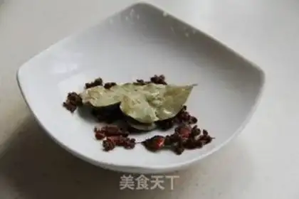 Make Spicy tofu skin step 4