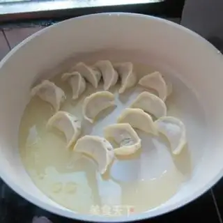 Make Potato pork dumplings step 8
