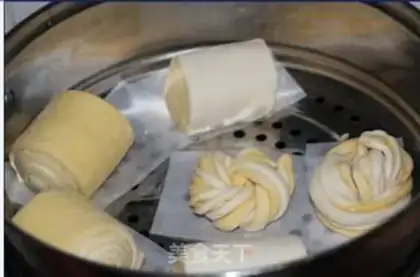 Make Pumpkin rolls step 8
