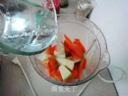 Make Carrot apple juice step 3