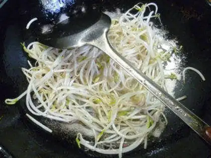Make Clear the green bean bud step 6