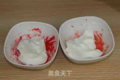 Make Colored Cake roll step 16