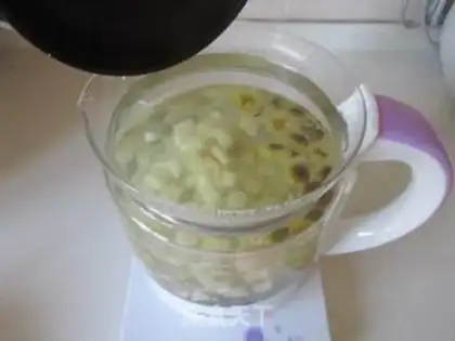 Make Pear lilies step 5