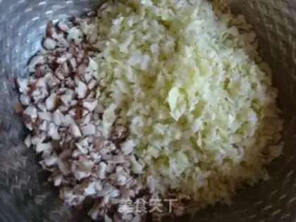 Make Pork, mushroom, cabbage step 2