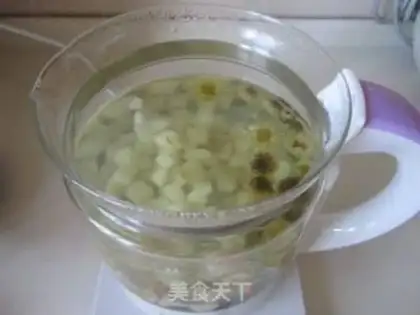 Make Pear lilies step 6