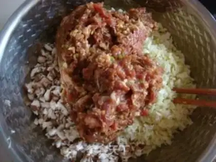 Make Pork, mushroom, cabbage step 3