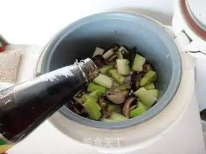 Make Meatloaf mushrooms step 6