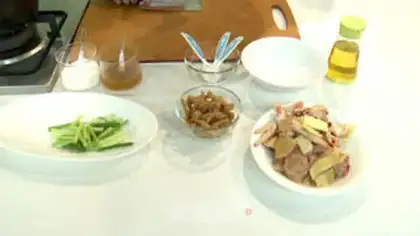 Make The radish chicken step 0