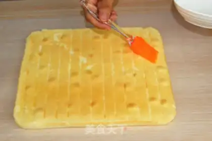 Make Colored Cake roll step 38