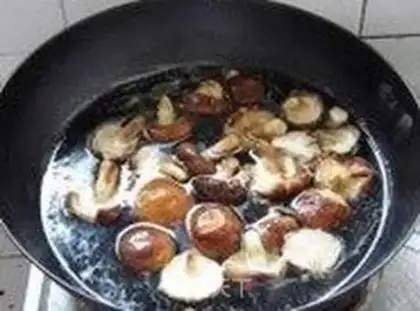Make The orchid mushroom and soufflé step 4