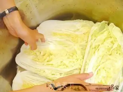 Make Hot cabbage step 4
