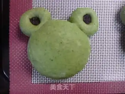 Make Little frog spinach burger step 6