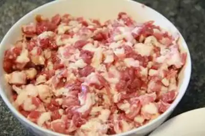 Make Dried mushroom sauce meat pack step 2