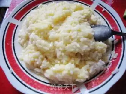 Make Shrimp egg fried rice step 2