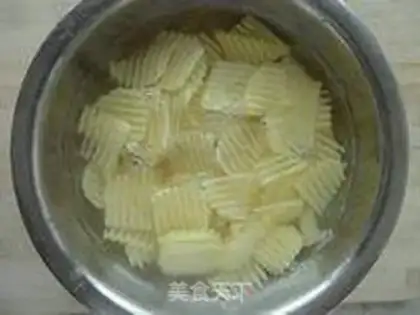Make Homemade chips step 1