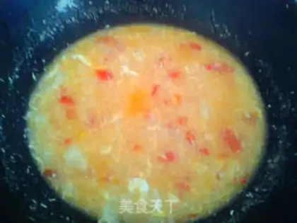 Make Eggs and tomatoes step 4