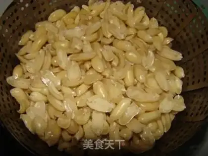 Make Spicy peanuts step 2