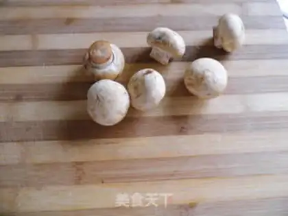 Make Three mushroom wings step 5
