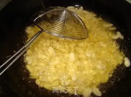 Make Spicy peanuts step 5