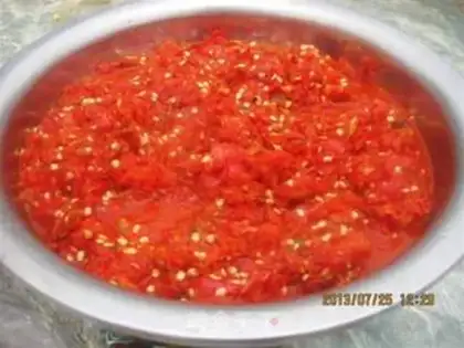 Make Homemade chili sauce step 0