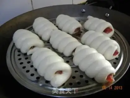 Make Weenie rolls step 3