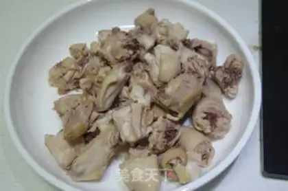 Make A family version of Xinjiang chicken step 3