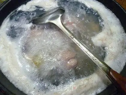 Make Porky mushroom hoove soup step 4