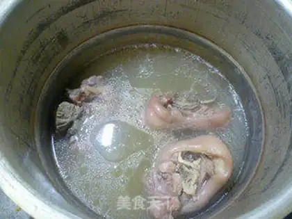 Make Porky mushroom hoove soup step 9