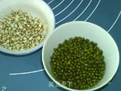Make Green bean rice congee step 0