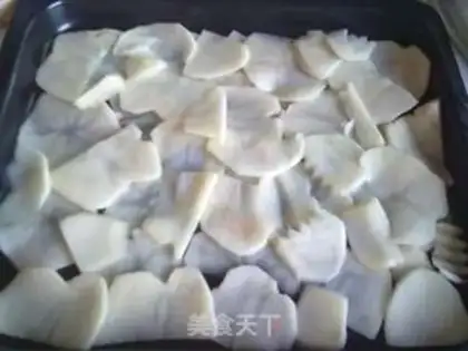 Make Homemade chili chips step 1