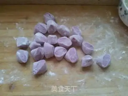 Make Purple roses step 6