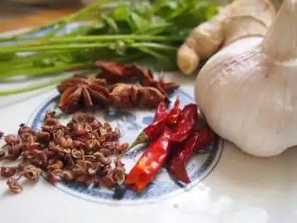 Make Spicy seaweed step 1