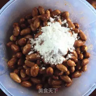 Make Five pickles of peanut rice step 3